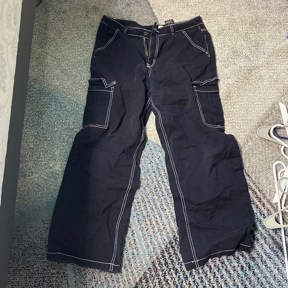hot topic jeans